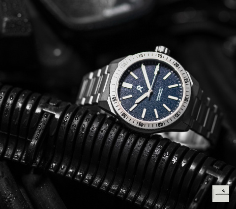 RZE: Endevaour Frigate Grey