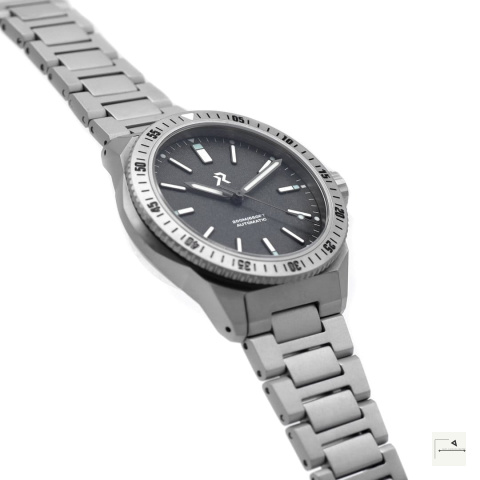 RZE: Endevaour Frigate Grey