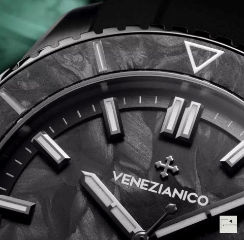 VENEZIANICO: Nereide Carbonio 4521560