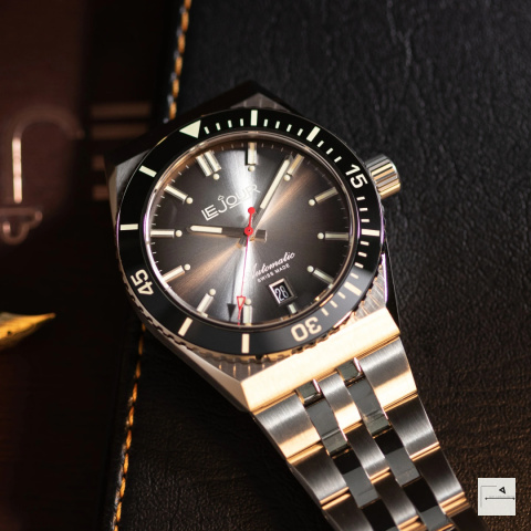 LE JOUR: Delmare LJ-DM-001