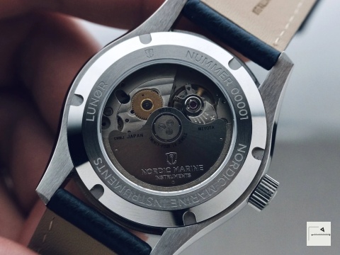 NORDIC MARINE INSTRUMENTS: LUNØR Atlantic Blue (z paskiem skórzanym)