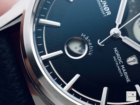 NORDIC MARINE INSTRUMENTS: LUNØR Atlantic Blue (z paskiem skórzanym)