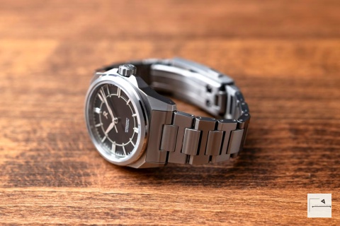 RZE Resolute 36 – Waypoint