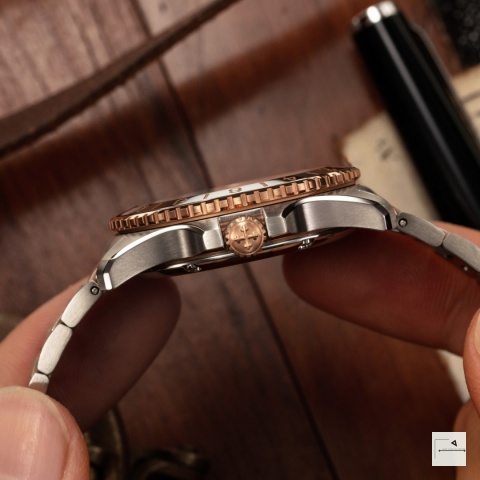 VENEZIANICO: Nereide GMT Grand Tour