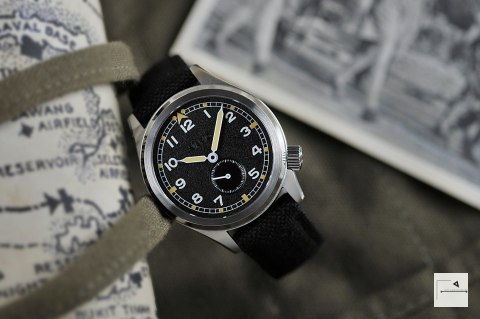 VARIO: 1945 D12 Raven Black 41 mm